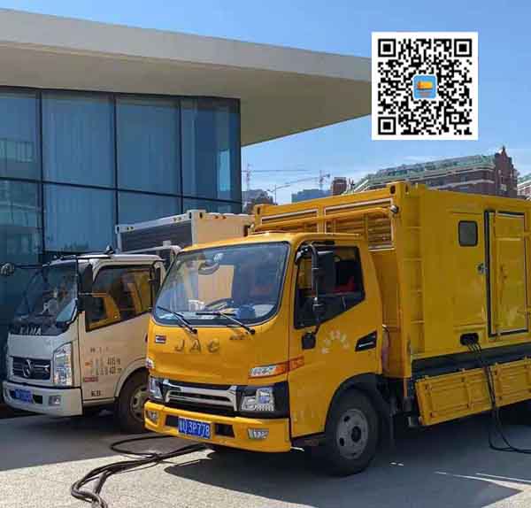禄丰出租发电车